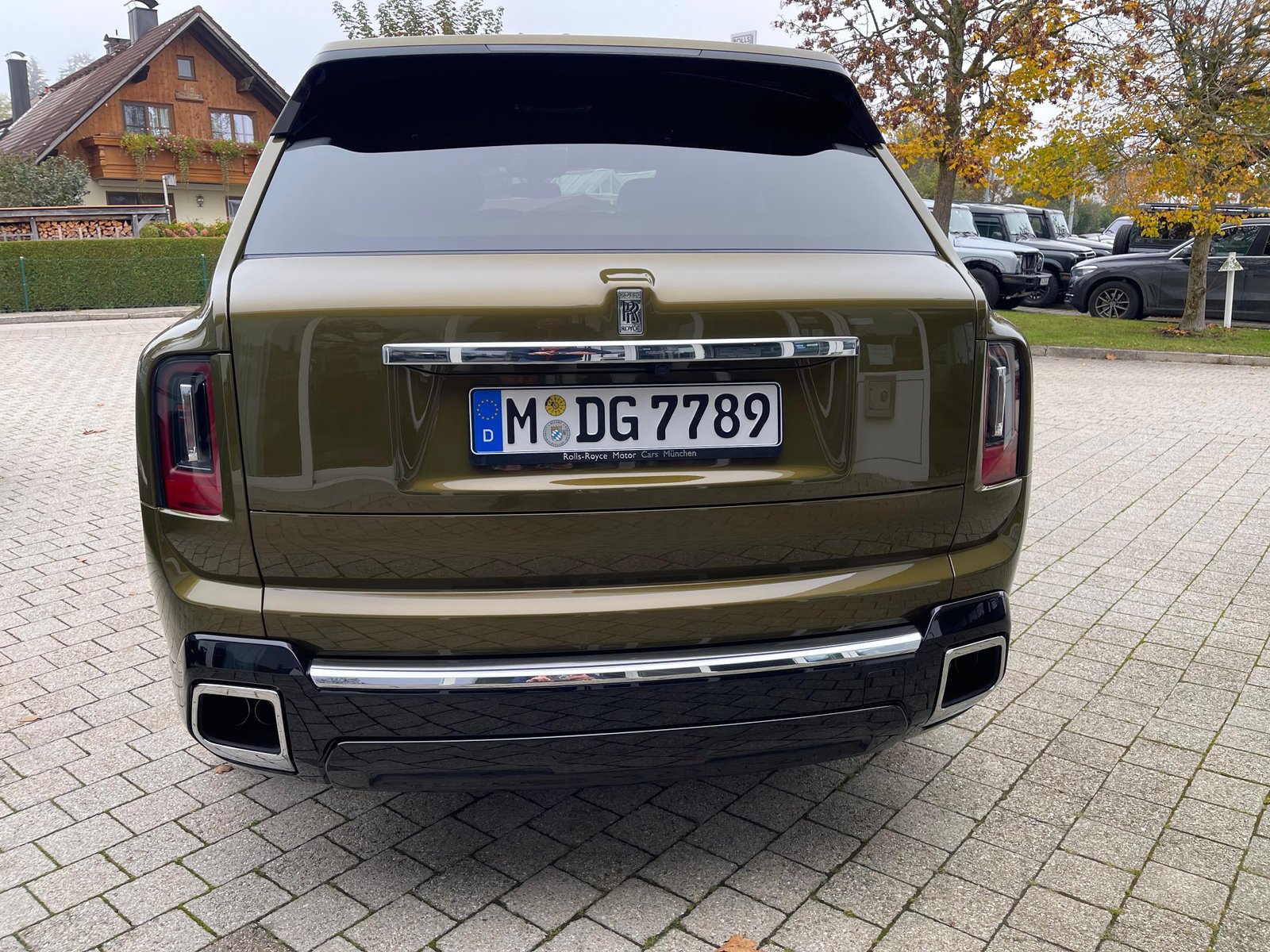 Rolls-Royce Cullinan — photo 13